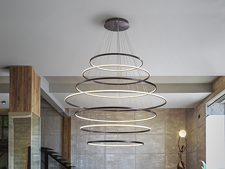 Schuller iluminacion lamparas grandes Odessa